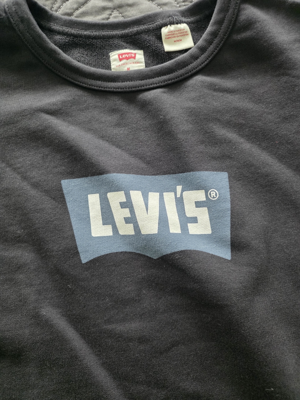 Levi's Black T‑Shirt with Blue Logo